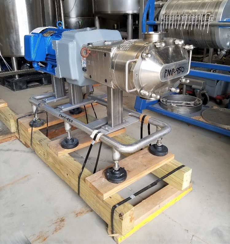 used Waukesha Cherry Burrell Model 220U2 Positive Displacement Rotary Lobe Pump. S/N 369821-04. Sterling 20 HP, 1755 RPM Motor, 230/460 Volts, 3 Phase motor into cast Stainless steel gearbox. Aprox. 4